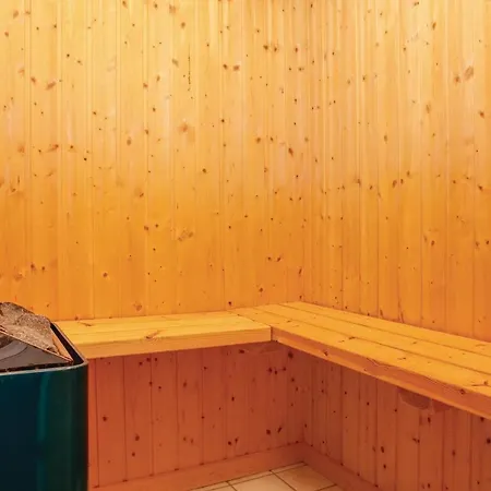 Three-bedroom Holiday In